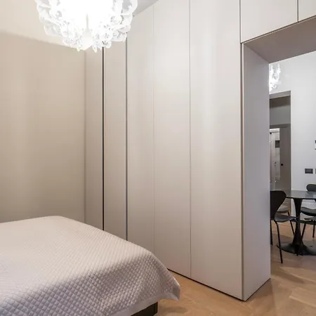 Verona City Lodge شقة *